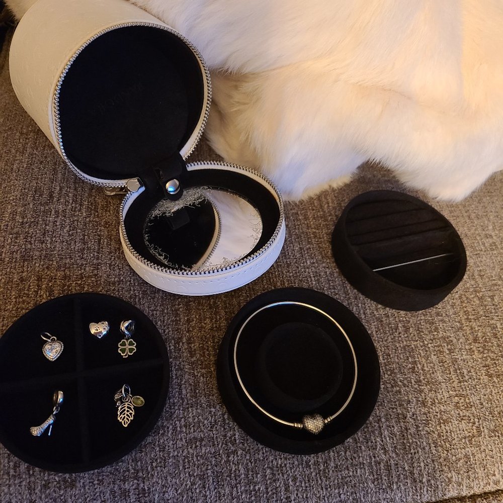 Pandora - Always in my Heart braclet